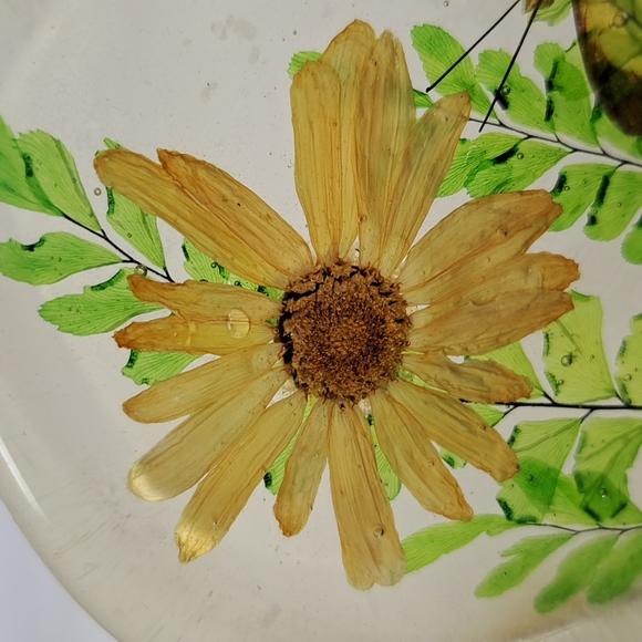 Vintage resin spoon rest with real butterflies and dried flowers Made in USA - Picture 5 of 7